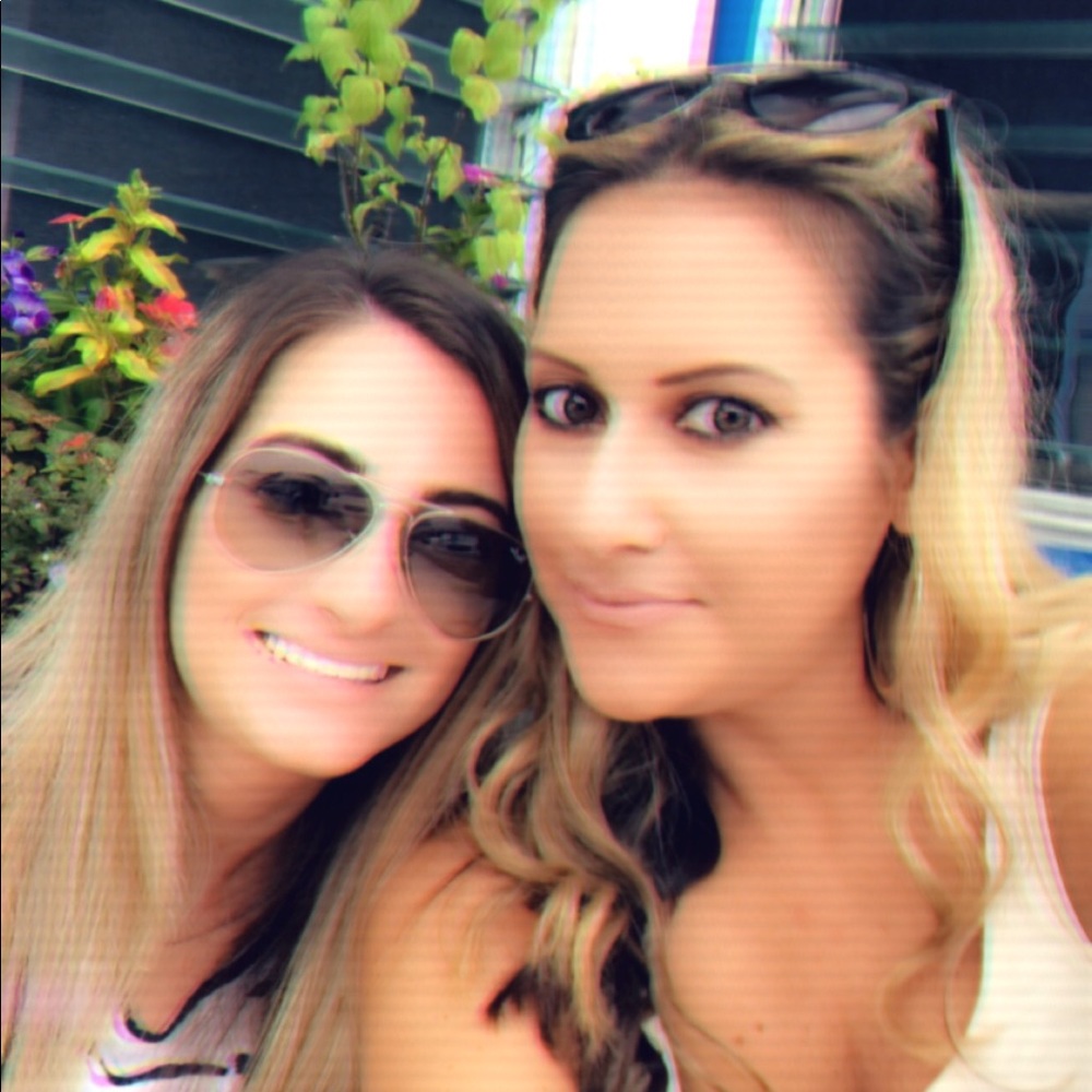 Meet your Posher, Joan